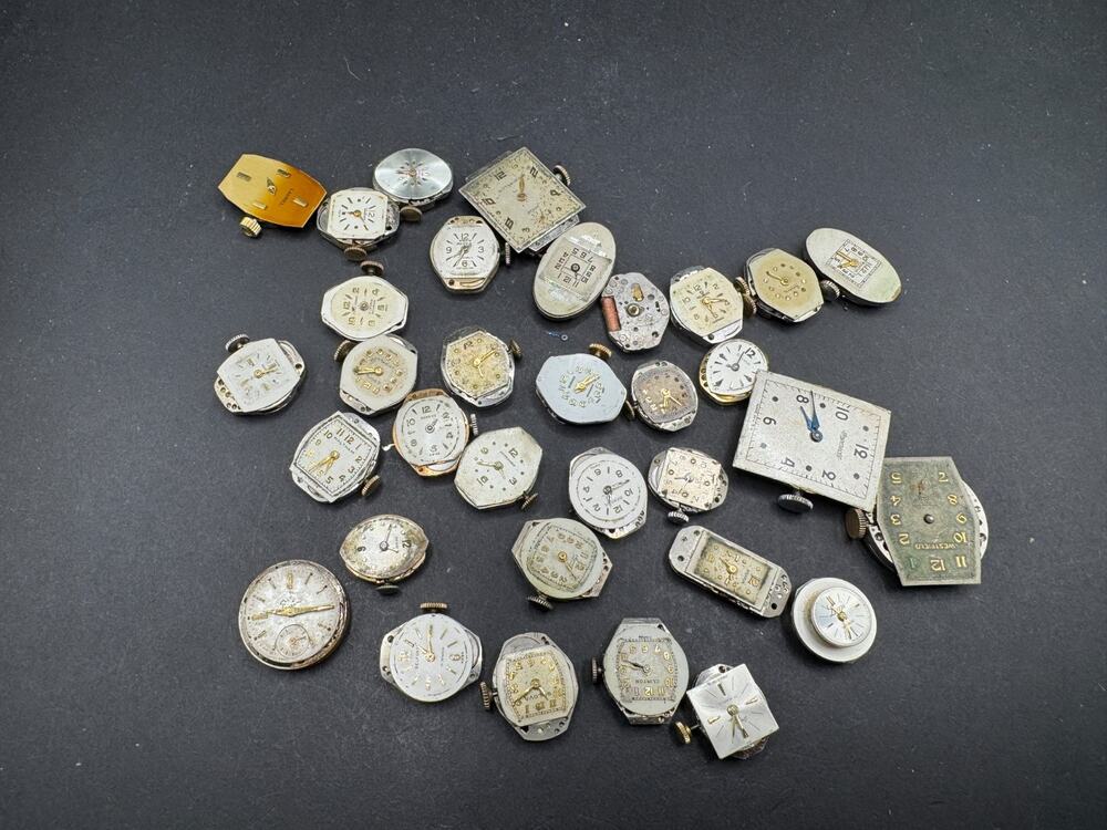 Vintage Rare Lot of 33 Automatic Movements Waltham Benrus Westfield Clinton